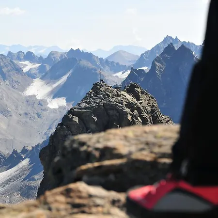 Belvedere 3* 加尔蒂